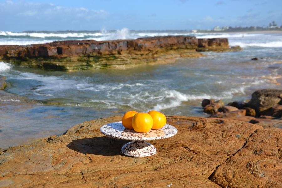 Ceramic Cake Stand, Cream and Brown