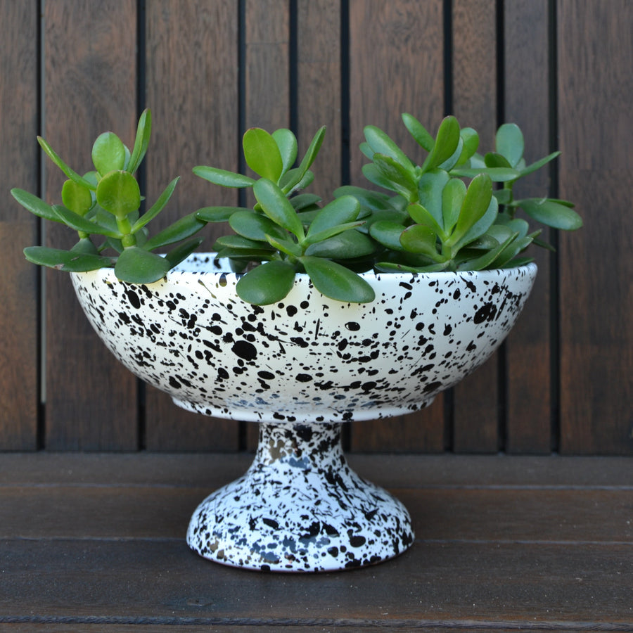 Footed Fruit Bowl, Black