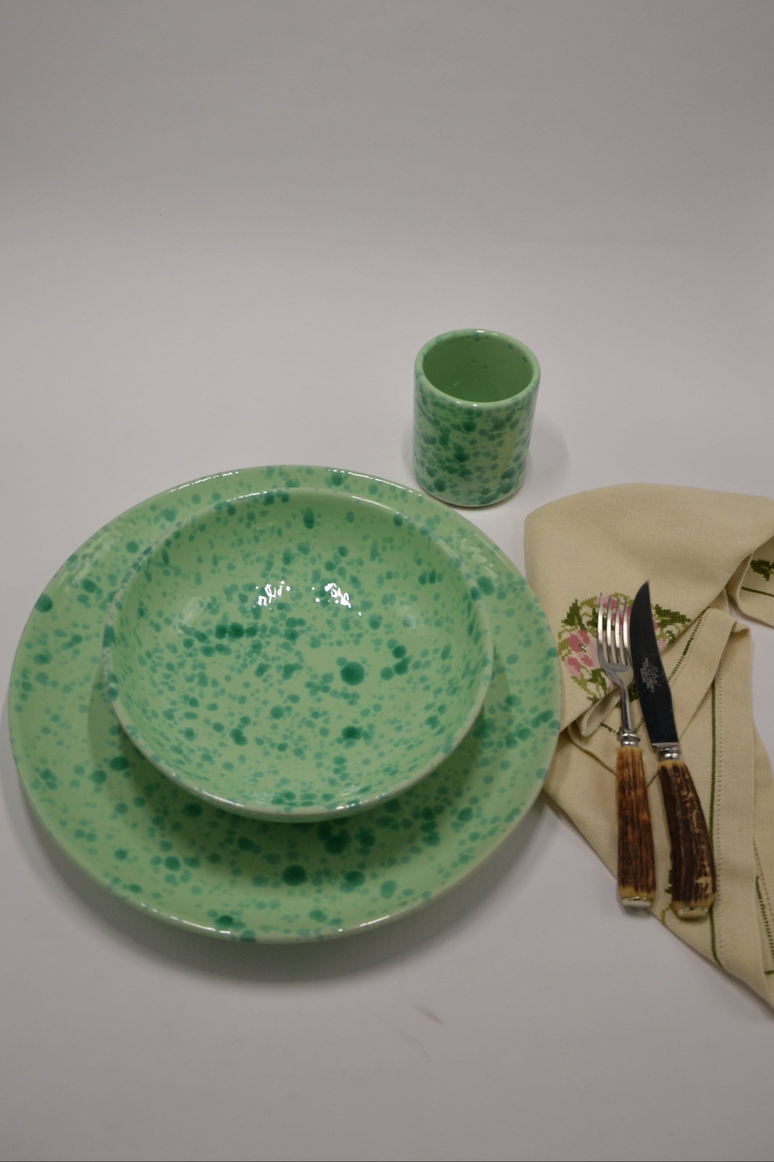 Bottega_Terra_Matcha_Dinner_set_green_3